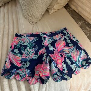 Lily P scalloped shorts